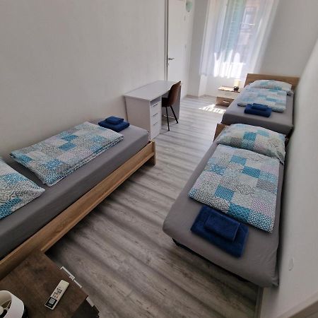 Secret Garden Apartment 코페르 외부 사진